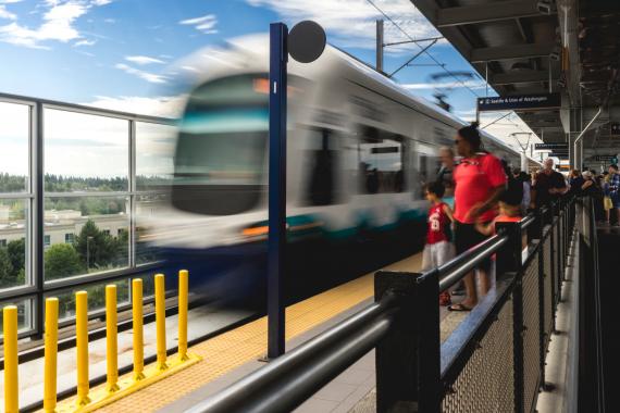 Maintenance Optimization of SL’s Commuter Trains