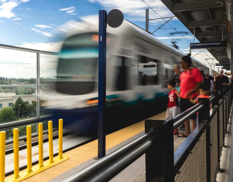 Maintenance Optimization of SL’s Commuter Trains